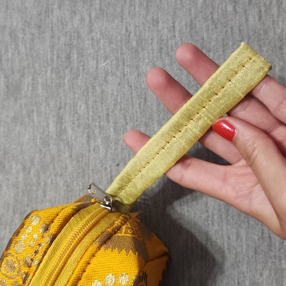 Handmade Indian Patterned Gold Mini Travel Cosmetics Case Zippered Pencil Pouch - Picture 5 of 7